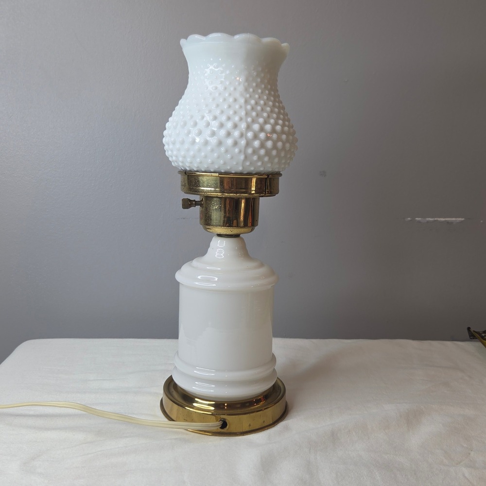 Vtg Milk Glass Hobnail Tulip Hurricane Lamp Hand Painted Floral Brass Base 12in - Picture 8 of 11